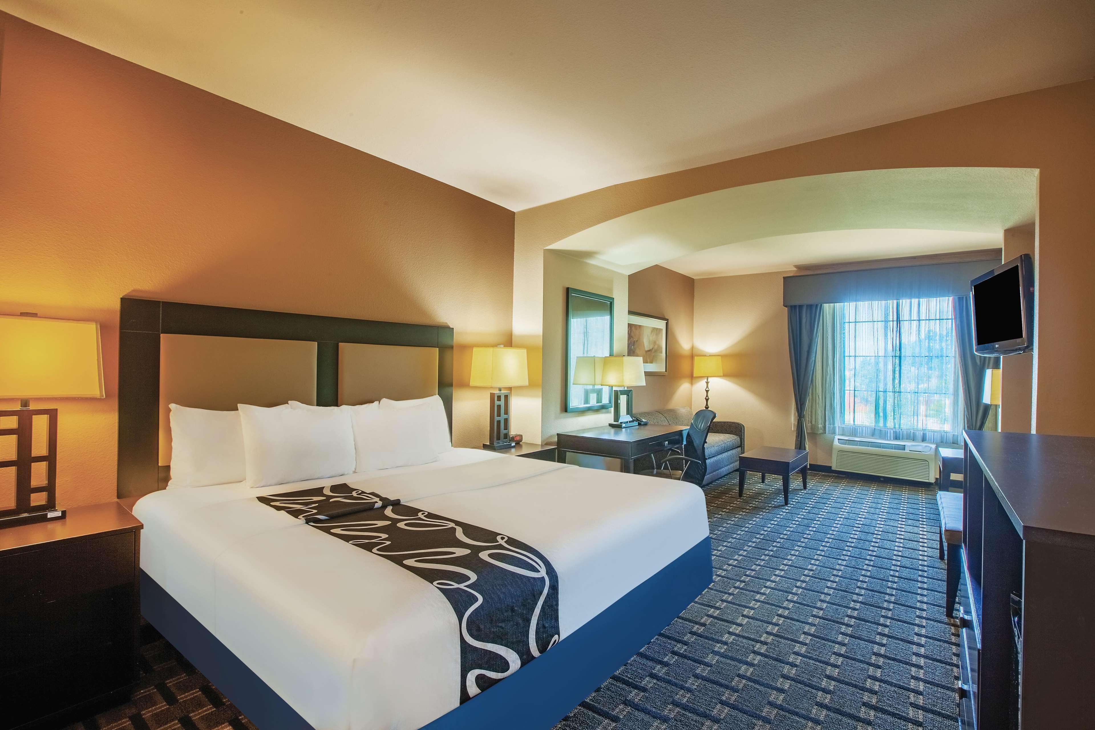 La Quinta By Wyndham Jacksonville, Texas Exterior foto